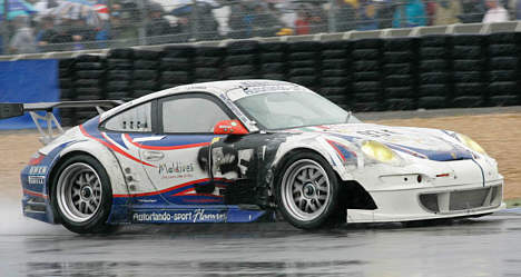 Lars Erik Nielsen scorede i juni sin anden podieplacering i træk i 24-timers Le Mans. Han konkurrerer, hvis alt går som lovet, med sin Porsche 997 GT3 om banerekorden under Copenhagen Historic Grand Prix i Fælledparken.